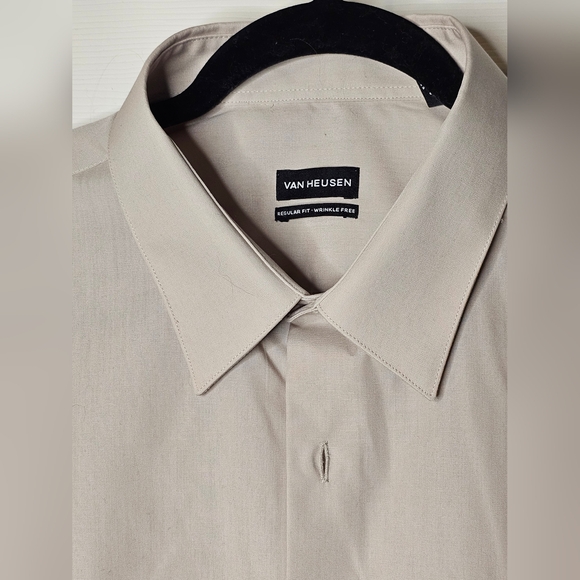 Van Heusen Stone Button-Up Shirt - Picture 2 of 6